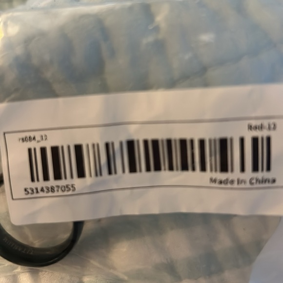 MENS BLACK PLATED TITANIUM RING WITH WHISKEY 🥃 BARREL INSIDE - Picture 9 of 9